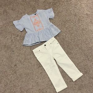 Little Girl Cute 2-piece Outfit